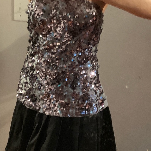Glitzy clubwear lavender tube top.  Sequins galore - Picture 8 of 8
